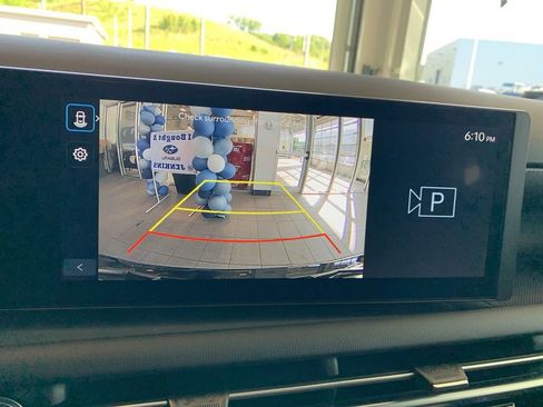 Used 2018 Toyota RAV4 LE w/ All Weather Liner Package AWD/4WD image 24