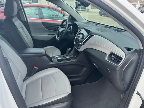 Used 2019 Chevrolet Equinox Premier image 4