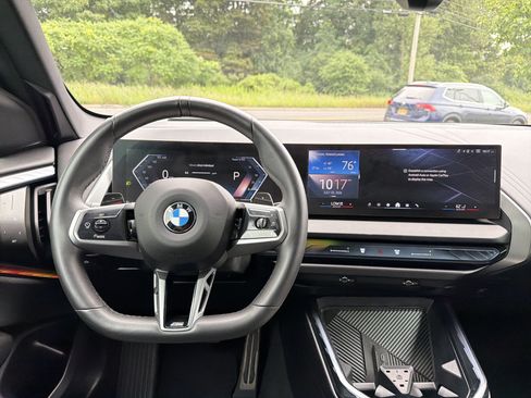 Used 2025 BMW X3 xDrive30i AWD/4WD image 13