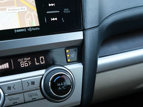 Used 2016 Subaru Outback 2.5i Limited image 43