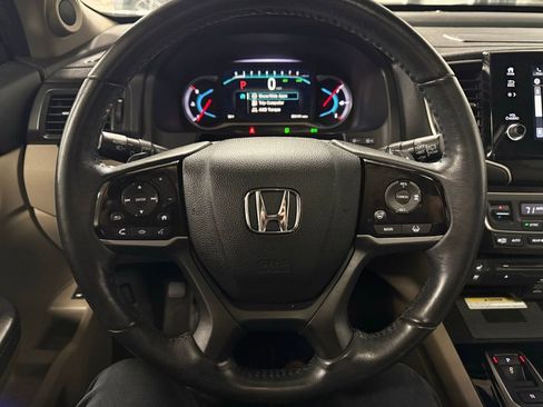 Used 2019 Honda Pilot Elite image 11