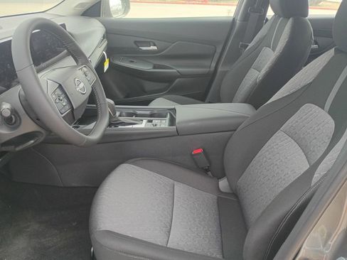 New 2026 Nissan Sentra SV w/ SV Convenience Package FWD image 21