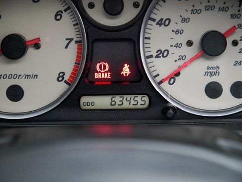 Used 2003 MAZDA MX-5 Miata image 30