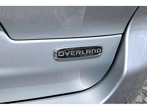 Certified 2024 Jeep Grand Cherokee L Overland w/ Trailer Tow Package AWD/4WD image 38