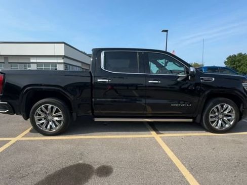 Used 2025 GMC Sierra 1500 Denali w/ Denali Reserve Package AWD/4WD image 9