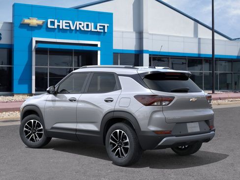 New 2026 Chevrolet TrailBlazer LT w/ Driver Confidence Package image 7