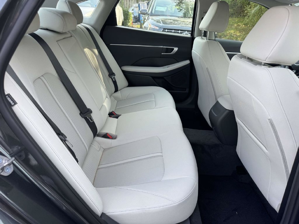 New 2026 Hyundai Sonata SEL AWD/4WD image 10