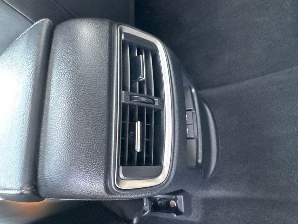 Used 2022 Honda CR-V Touring image 25
