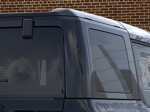 New 2025 Ford Bronco Badlands w/ Sasquatch Package image 25