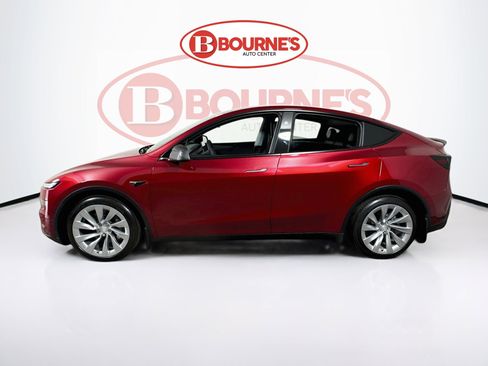 Used 2026 Tesla Model Y AWD image 8