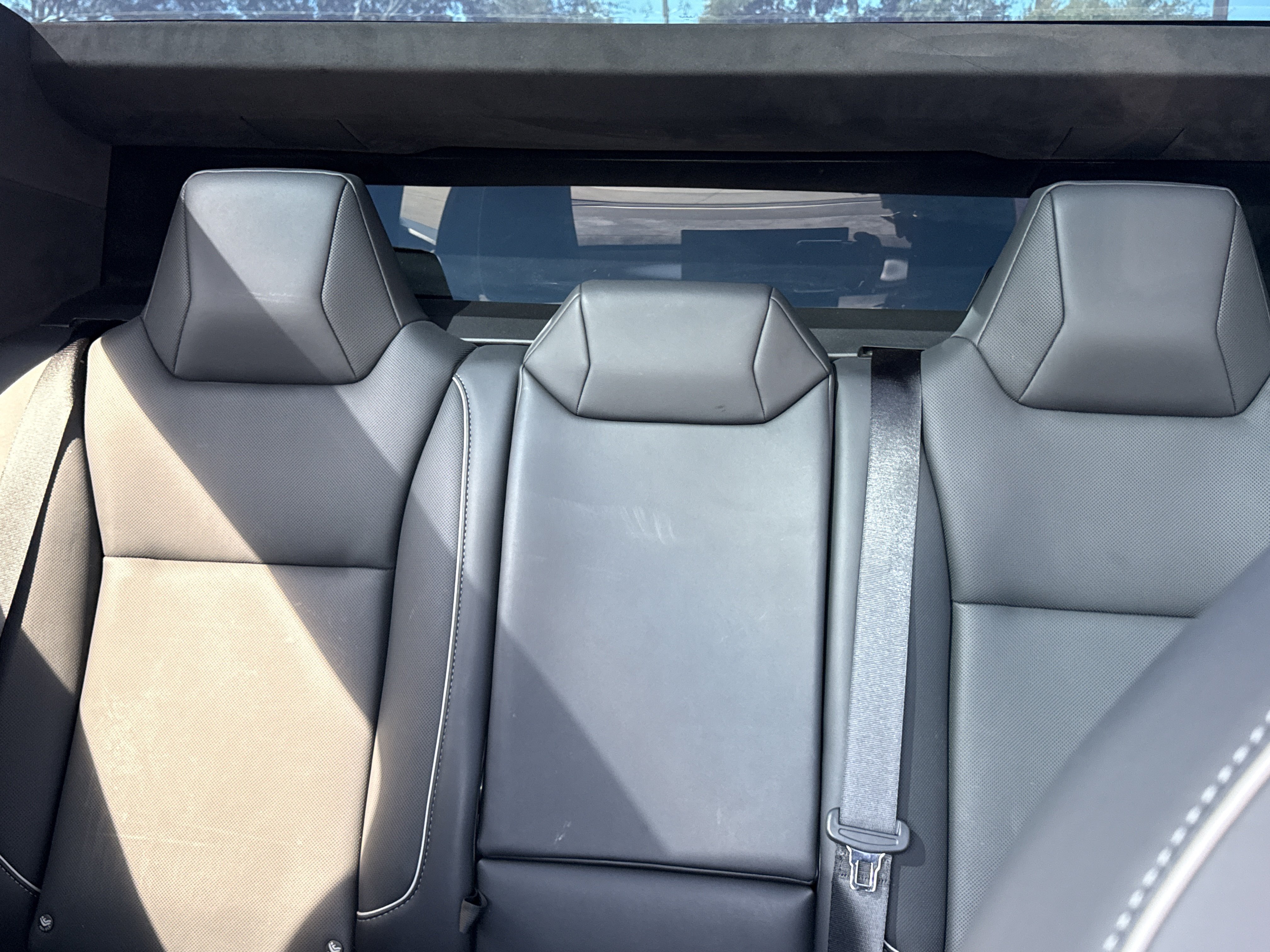 Used 2024 Tesla Cybertruck Cyberbeast AWD/4WD image 7