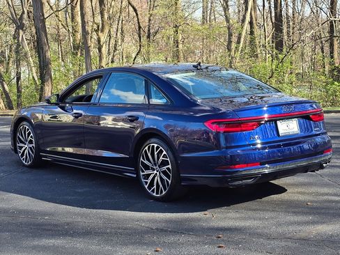 Used 2021 Audi A8 L 3.0T w/ Executive Plus Package AWD/4WD image 4