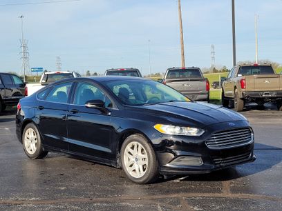 Used 2016 Ford Fusion SE