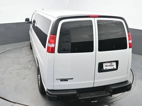 Used 2024 Chevrolet Express 3500 LS RWD image 28