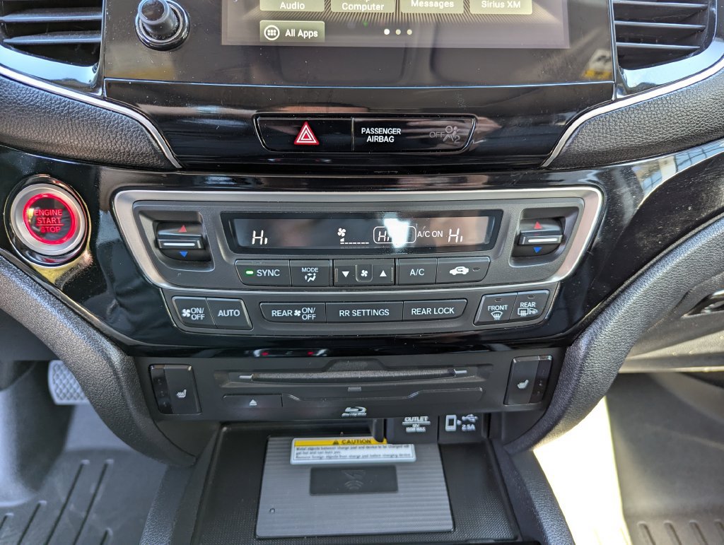 Used 2019 Honda Pilot Touring image 24
