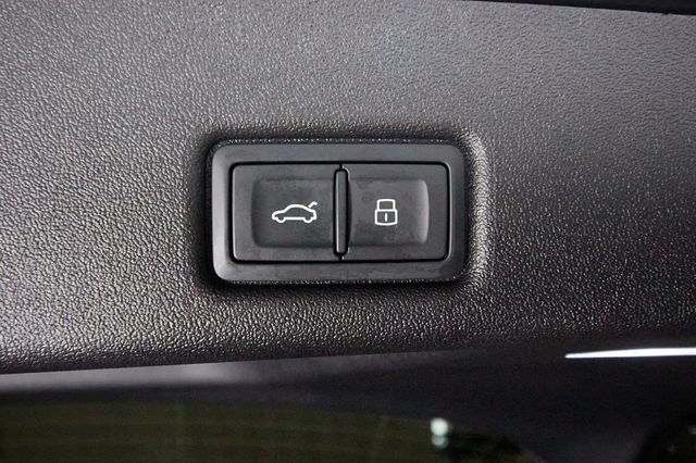 Used 2025 Audi Q5 Prestige AWD/4WD image 41