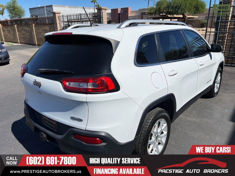 Used 2015 Jeep Cherokee Latitude w/ Comfort/Convenience Group FWD image 10
