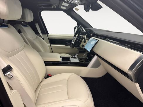 New 2026 Land Rover Range Rover Autobiography image 13