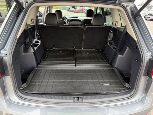 Used 2022 Volkswagen Atlas SEL Premium image 27