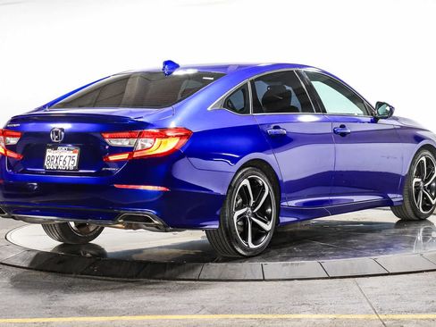 Used 2020 Honda Accord Sport image 4