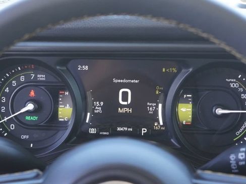 Used 2024 Jeep Wrangler Unlimited AWD/4WD image 20