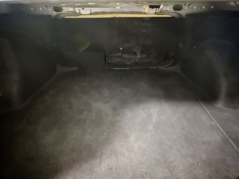 Used 2022 Toyota Corolla LE FWD image 34