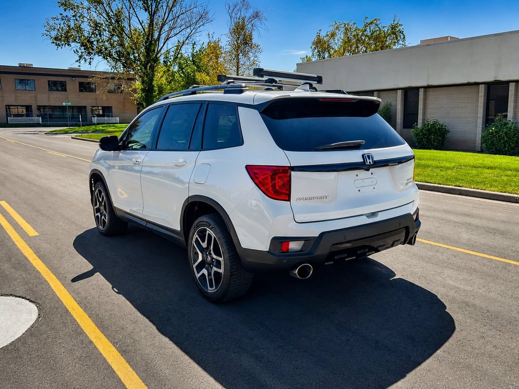 Used 2022 Honda Passport Elite image 3