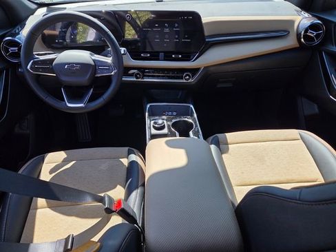 New 2026 Chevrolet Equinox ACTIV image 19