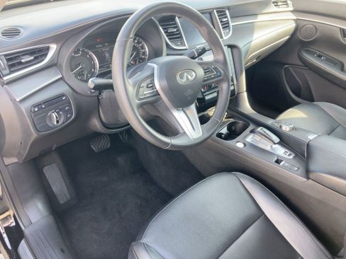 Used 2023 INFINITI QX50 Luxe image 4