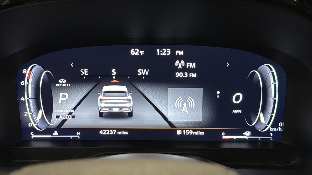 Used 2024 INFINITI QX60 Sensory w/ Vision Package AWD/4WD image 17