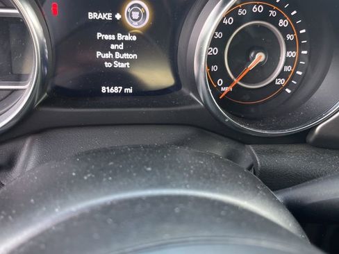 Used 2022 Jeep Wrangler Unlimited Sport image 4