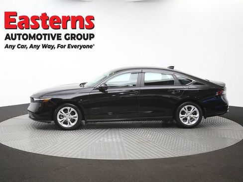 Used 2025 Honda Accord LX image 59