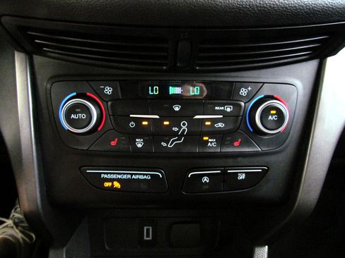 Used 2018 Ford Escape SEL w/ Ford Safe & Smart Package image 31