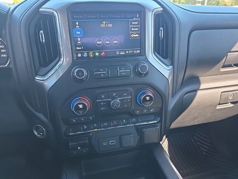 Used 2020 Chevrolet Silverado 1500 LTZ w/ LTZ Convenience Package image 24