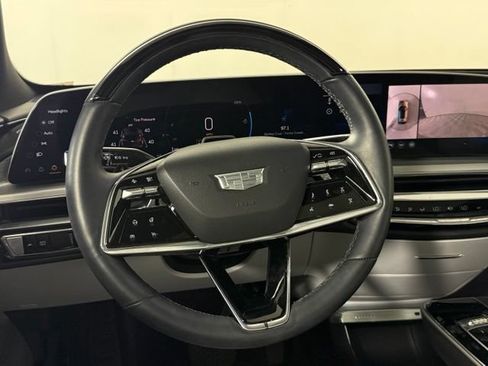 Certified 2024 Cadillac Lyriq Luxury RWD image 22