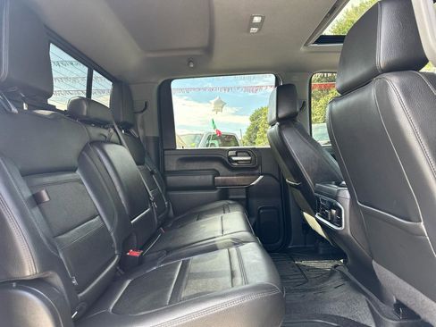 Used 2020 GMC Sierra 3500 Denali w/ Denali Ultimate Package AWD/4WD image 15