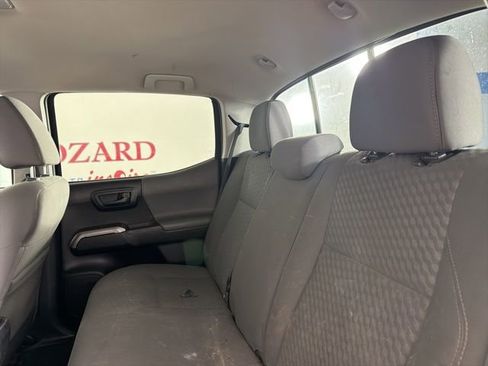 Used 2021 Toyota Tacoma SR5 RWD image 13