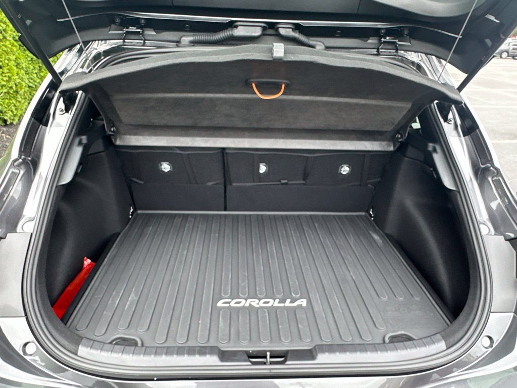 Certified 2026 Toyota Corolla XSE FWD image 36