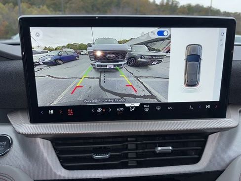 New 2026 Ford Explorer Active w/ Active Comfort Package AWD/4WD image 18