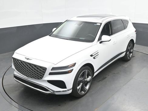 Used 2025 Genesis GV80 2.5T Prestige AWD/4WD image 36