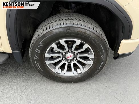 Used 2022 GMC Sierra 1500 AT4 w/ Sierra Safety Plus Package image 16