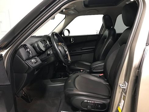 Used 2018 MINI Cooper Countryman FWD image 10