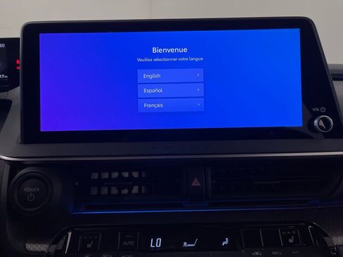 Used 2025 Toyota Prius XLE image 20