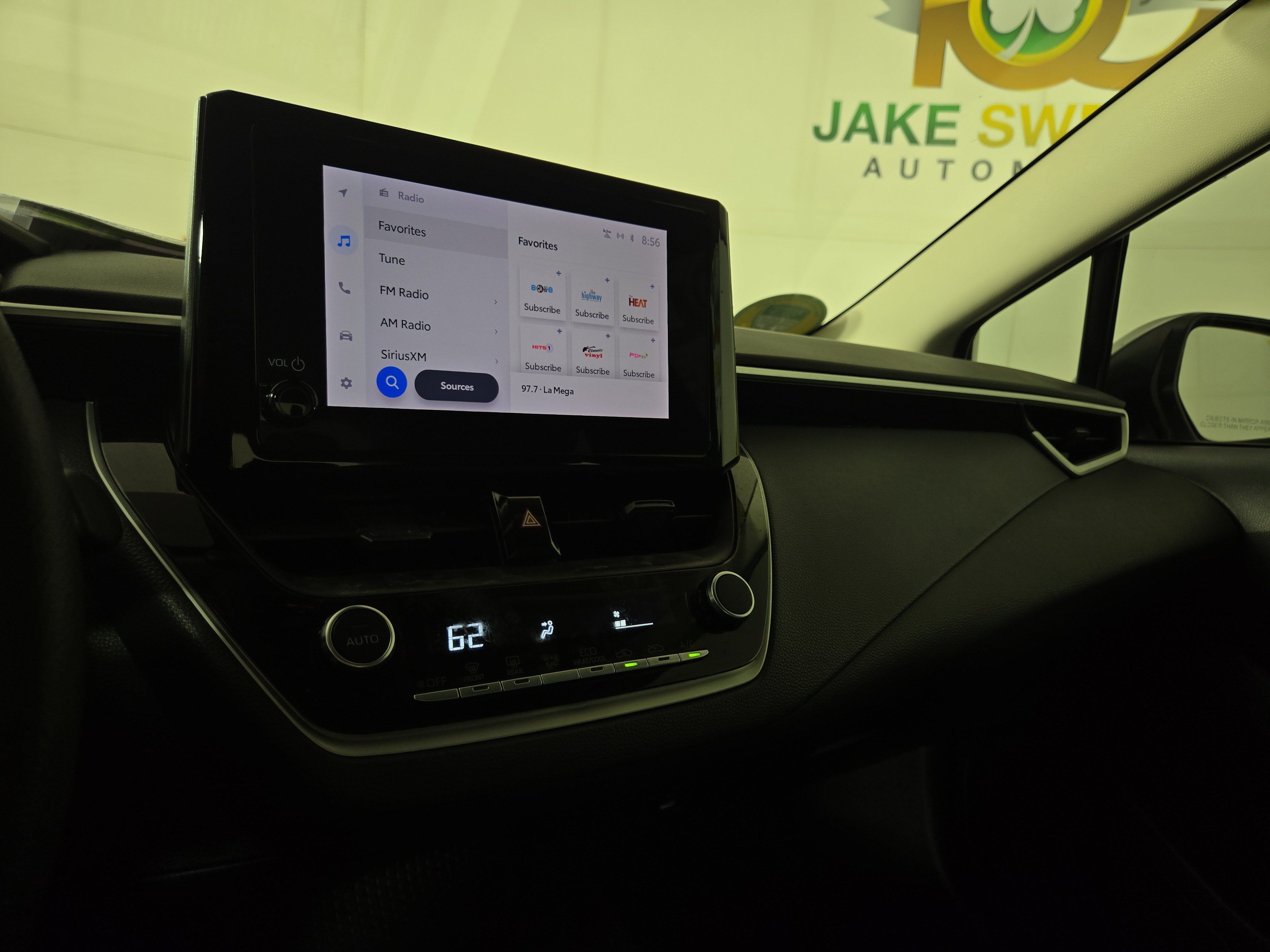 Used 2023 Toyota Corolla LE FWD image 22
