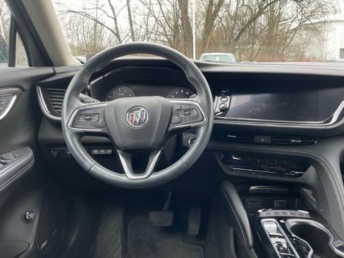 Used 2023 Buick Envision Avenir image 4