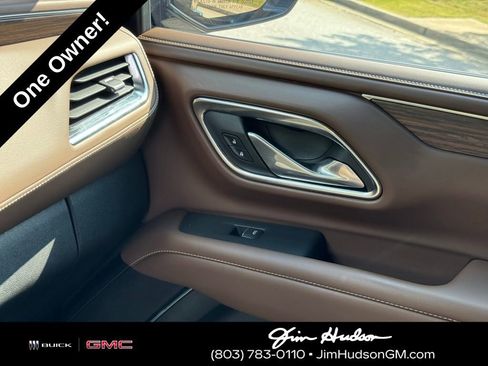 Used 2024 Chevrolet Suburban High Country image 39