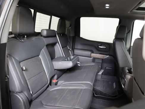 Used 2020 GMC Sierra 1500 Denali w/ Technology Package AWD/4WD image 11