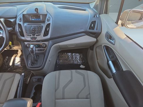 Used 2016 Ford Transit Connect XLT image 28