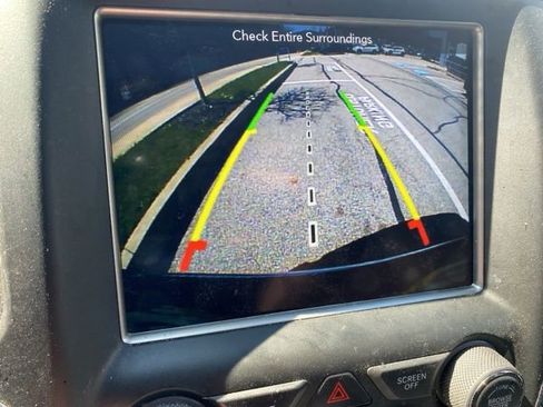 Used 2018 Jeep Grand Cherokee Overland image 29