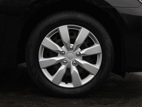 Used 2017 Nissan Sentra SV image 23